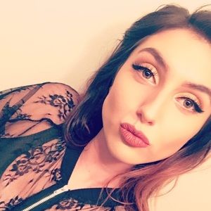 Meet your Posher, Hunter